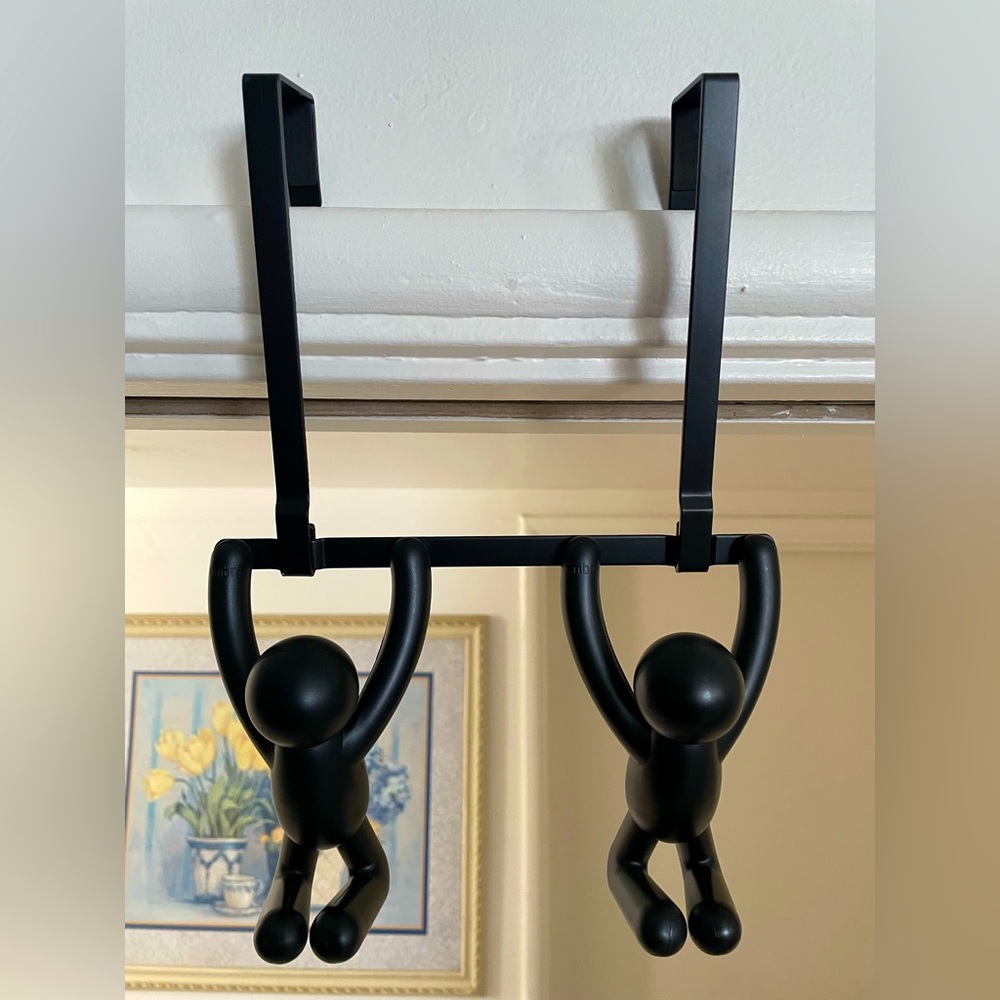 Door hanger hooks
